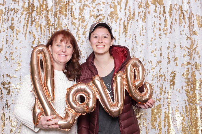 Manor at Coffee Creek Photo Booth