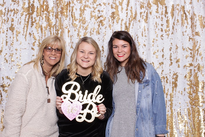 Manor at Coffee Creek Photo Booth