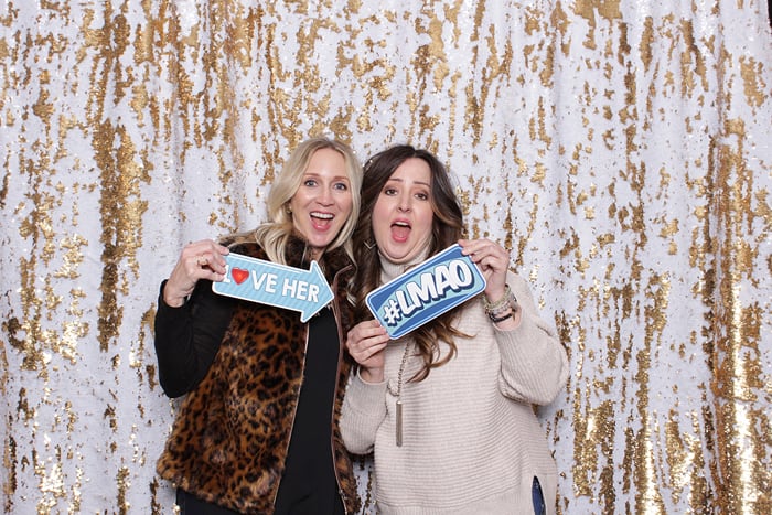 Manor at Coffee Creek Photo Booth