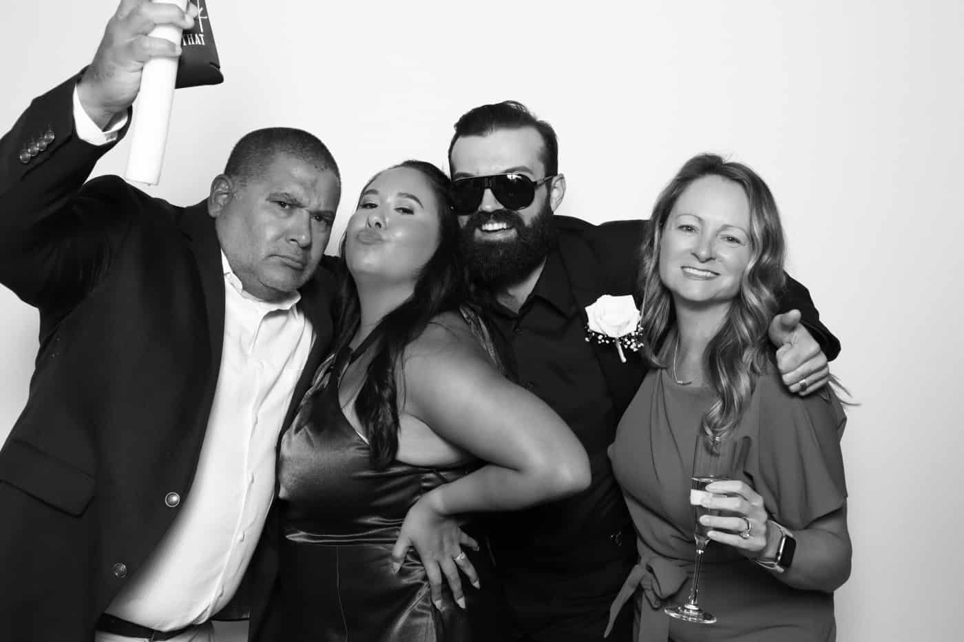 Vinterra Wedding Photo Booth