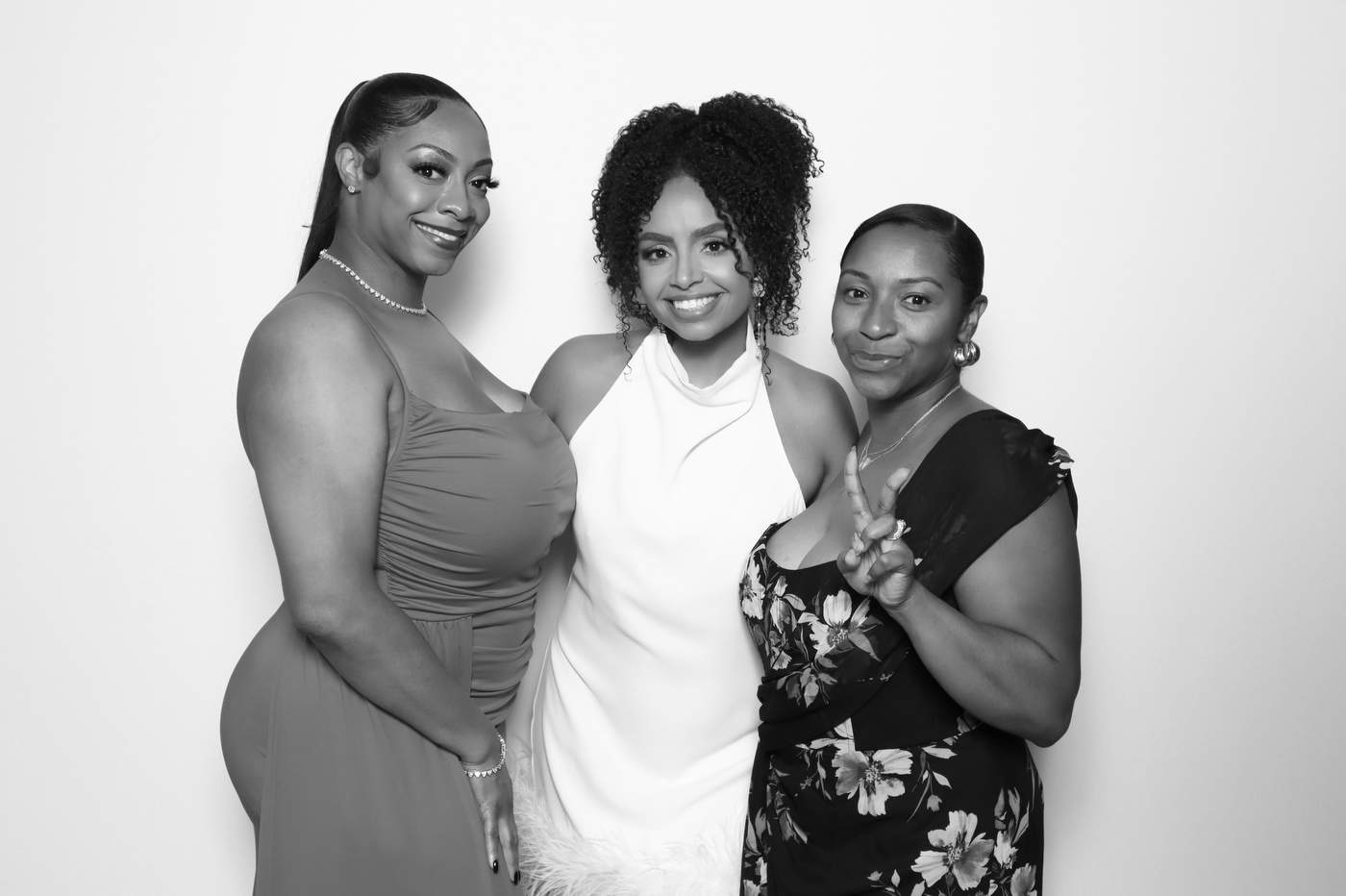 Photo Booth at Vinterra Wedding