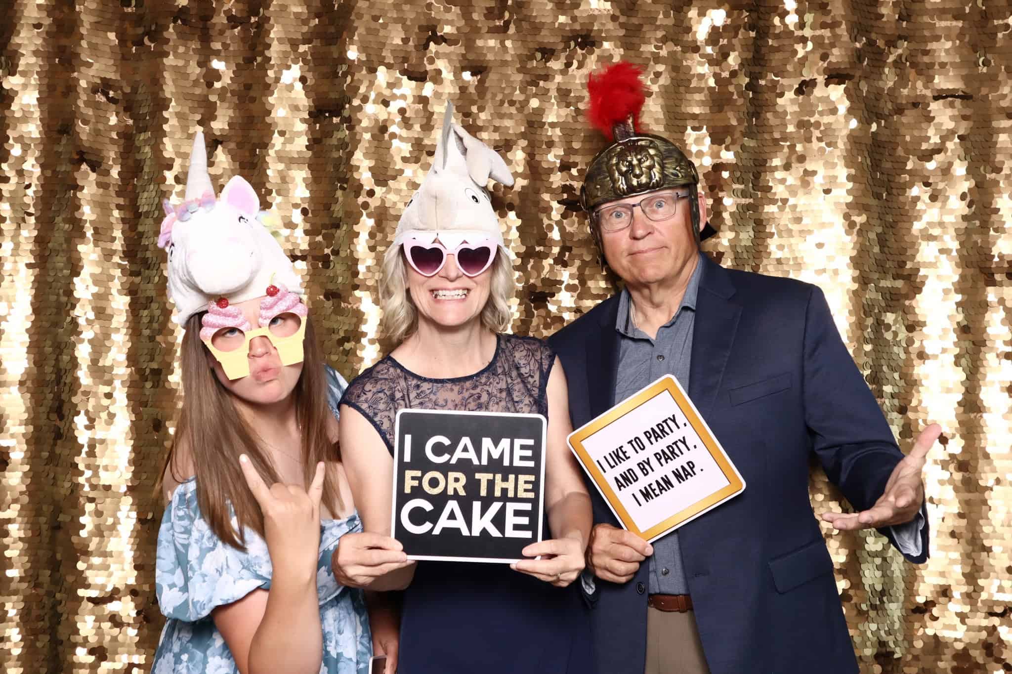 Sparrow Beginnings Wedding Photo Booth