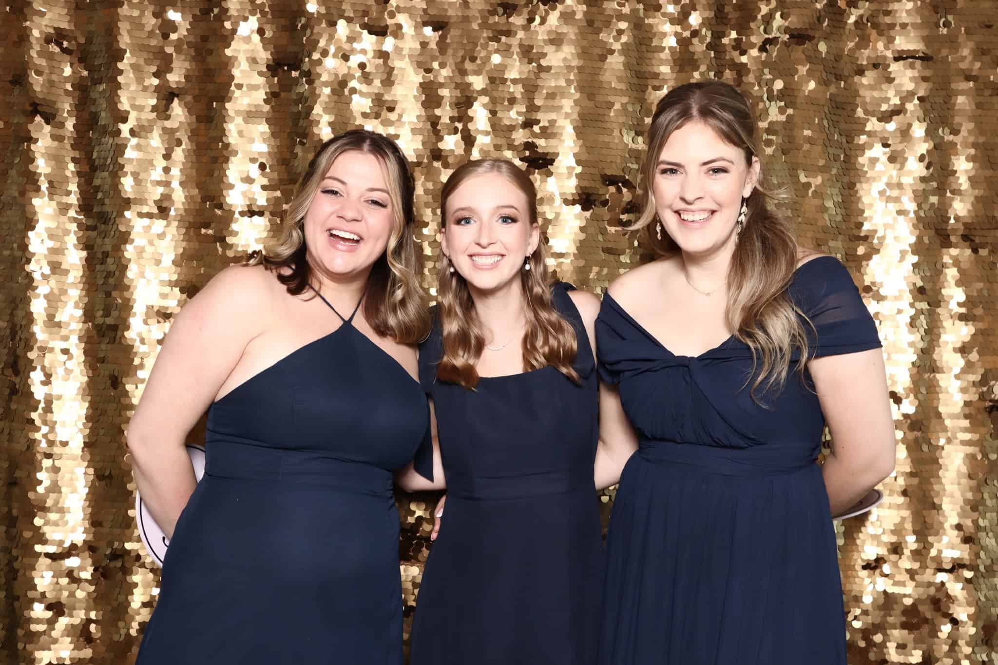 Sparrow Beginnings Wedding Photo Booth