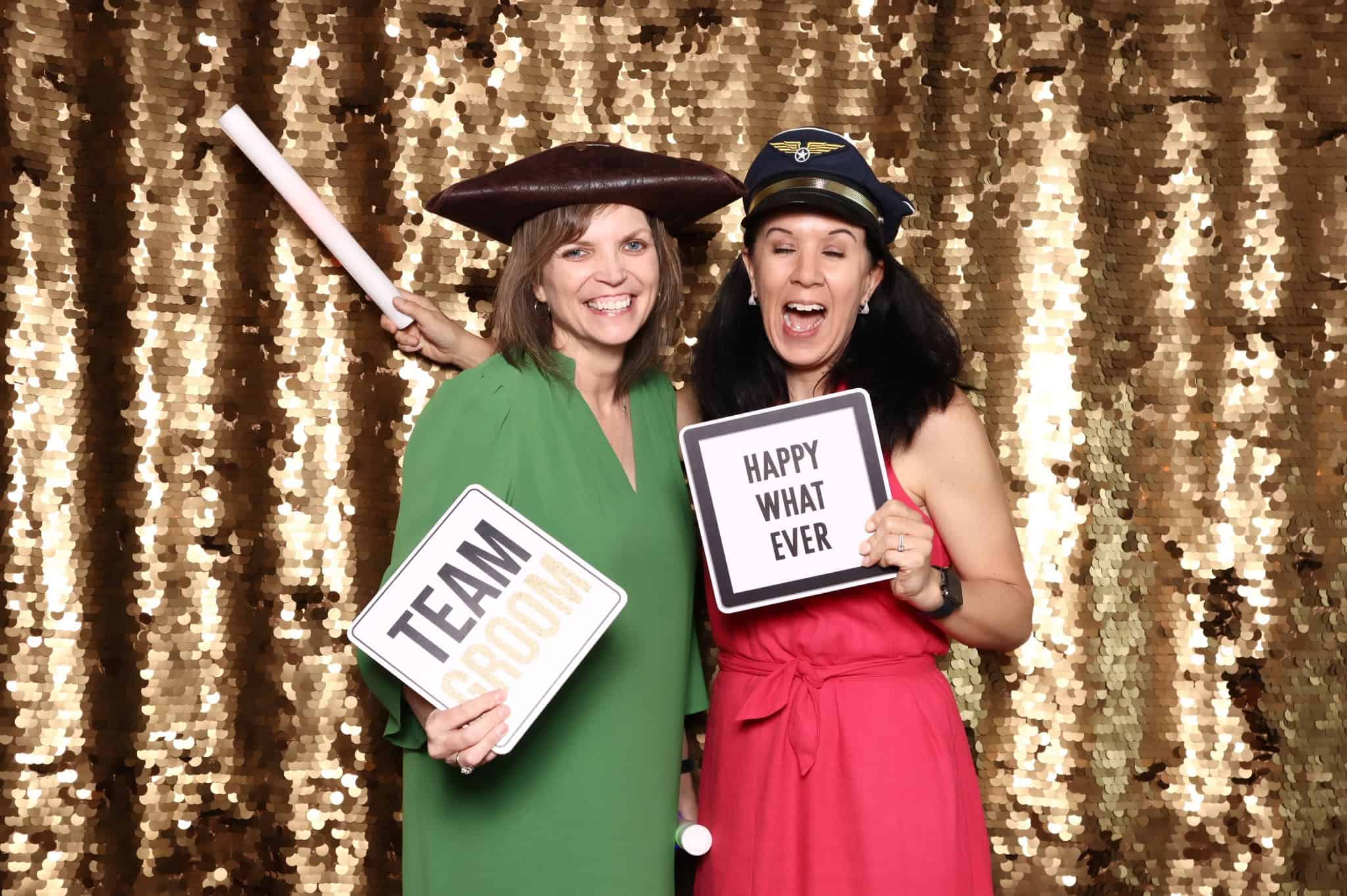 Sparrow Beginnings Wedding Photo Booth