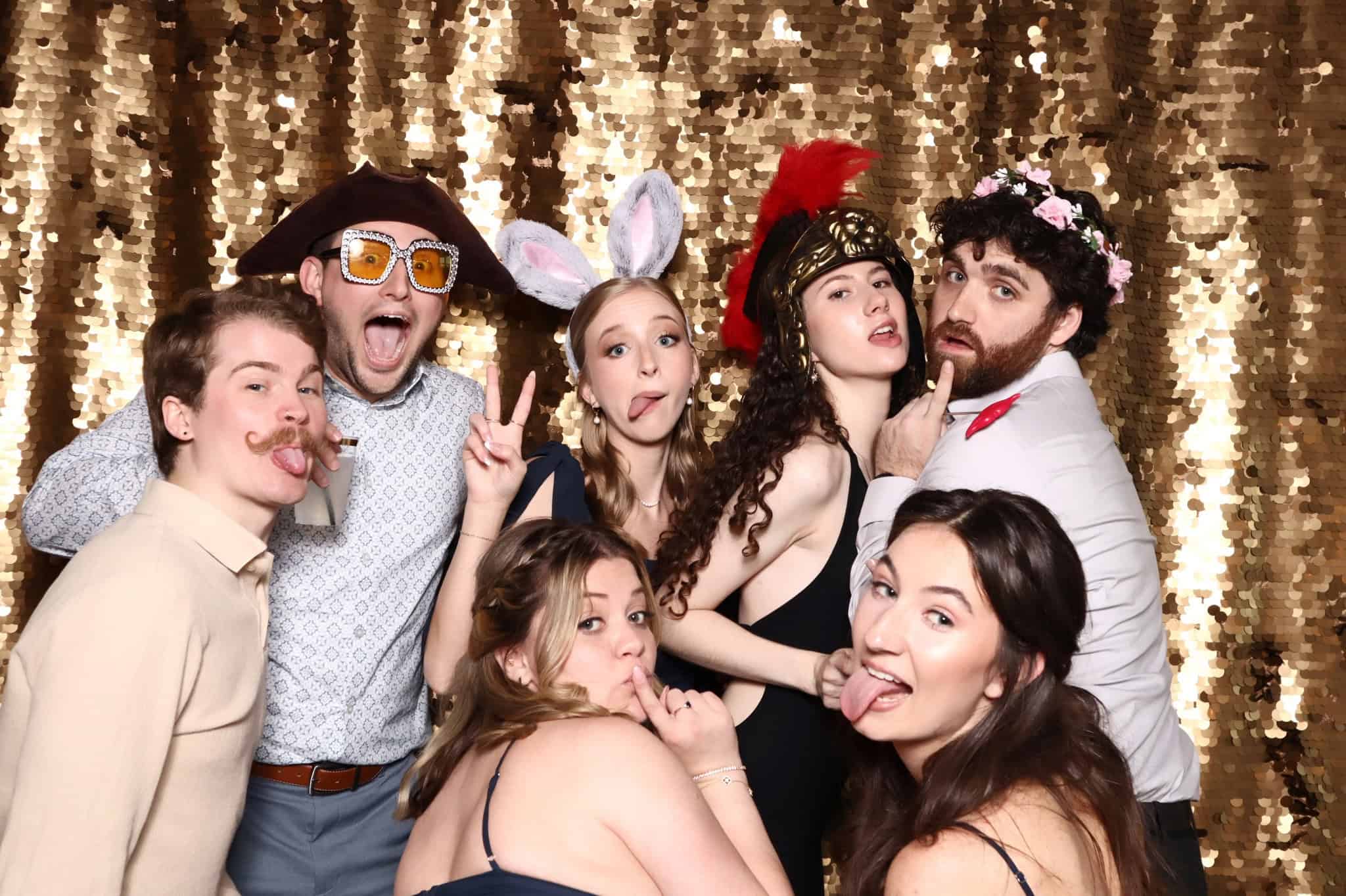 Sparrow Beginnings Wedding Photo Booth