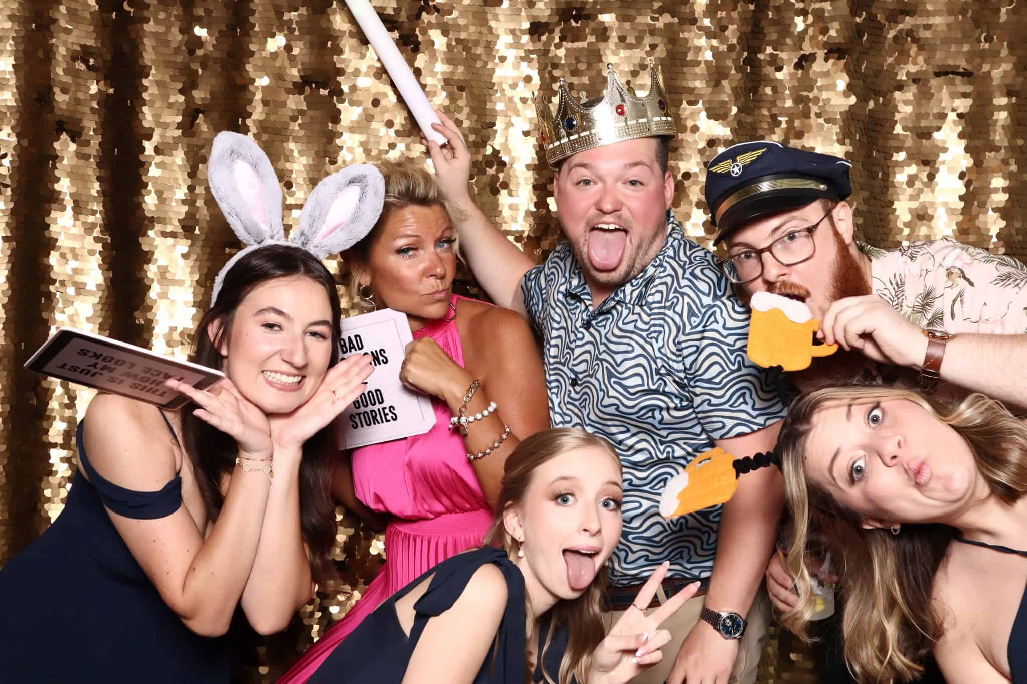 Sparrow Beginnings Wedding Photo Booth