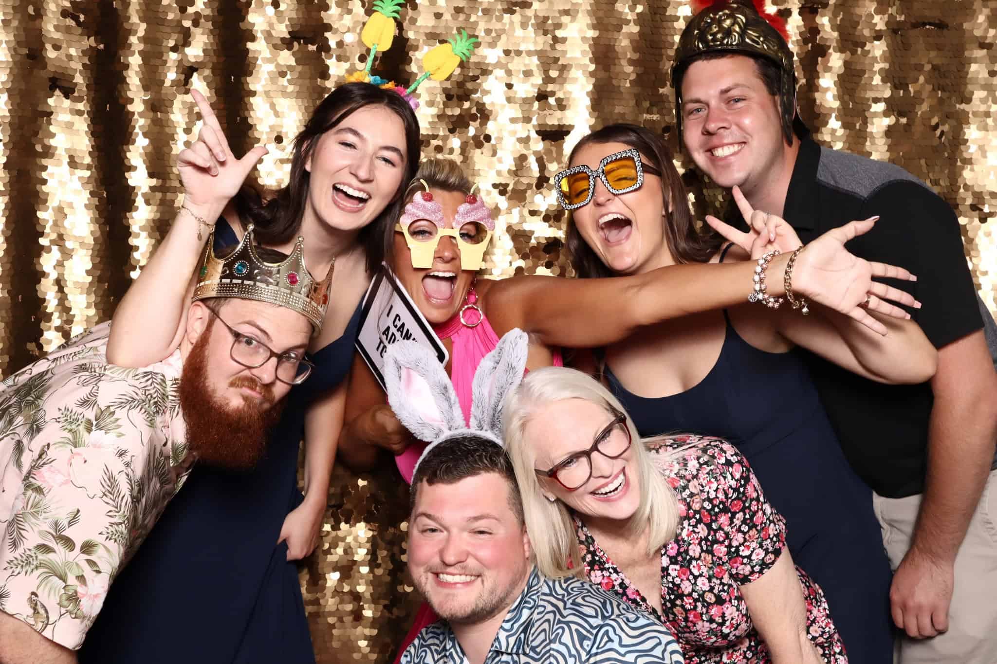 Sparrow Beginnings Wedding Photo Booth