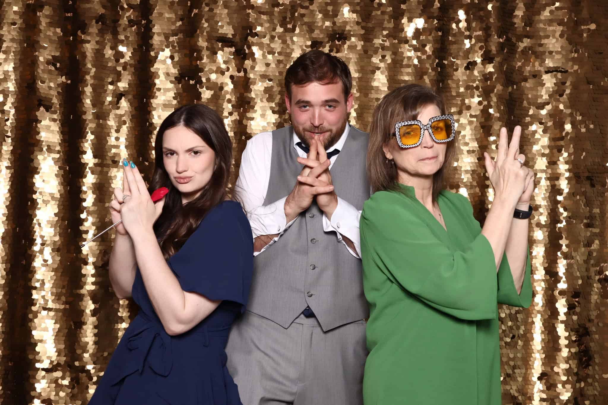 Sparrow Beginnings Wedding Photo Booth