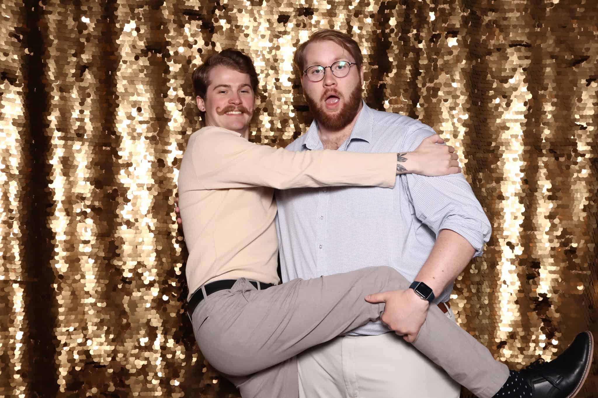 Sparrow Beginnings Wedding Photo Booth