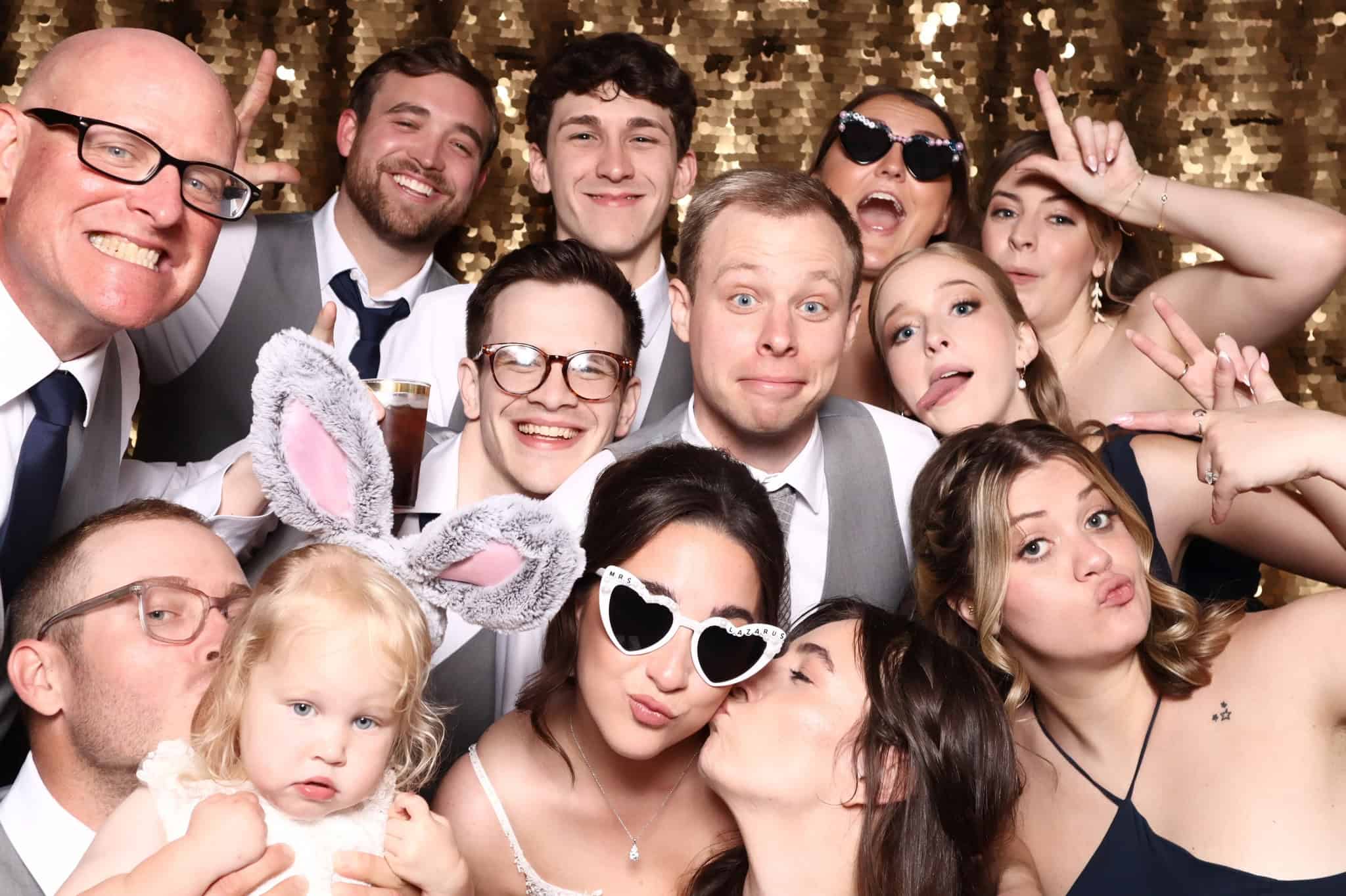 Sparrow Beginnings Wedding Photo Booth