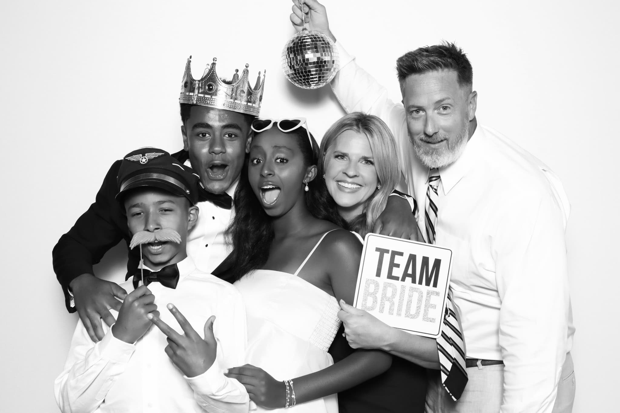 Black & White Glam Booth