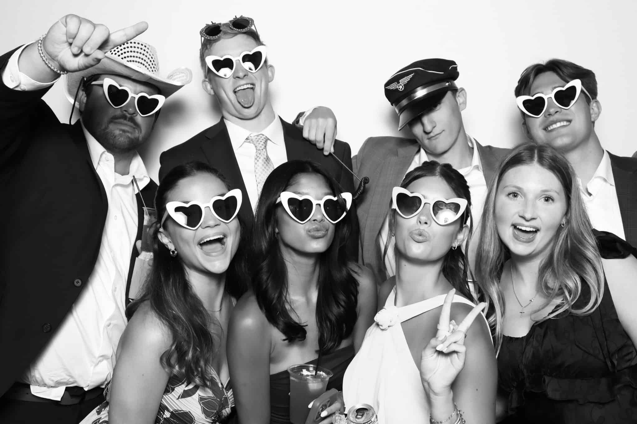 Black & White Glam Booth